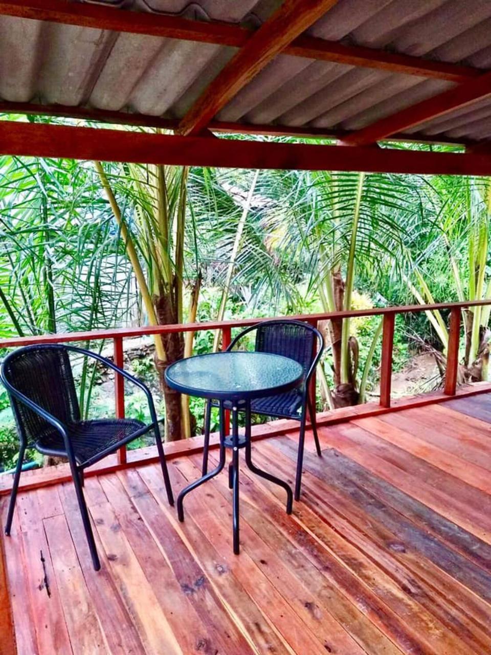 Lanta A Toi House Hotel Koh Lanta Exterior photo