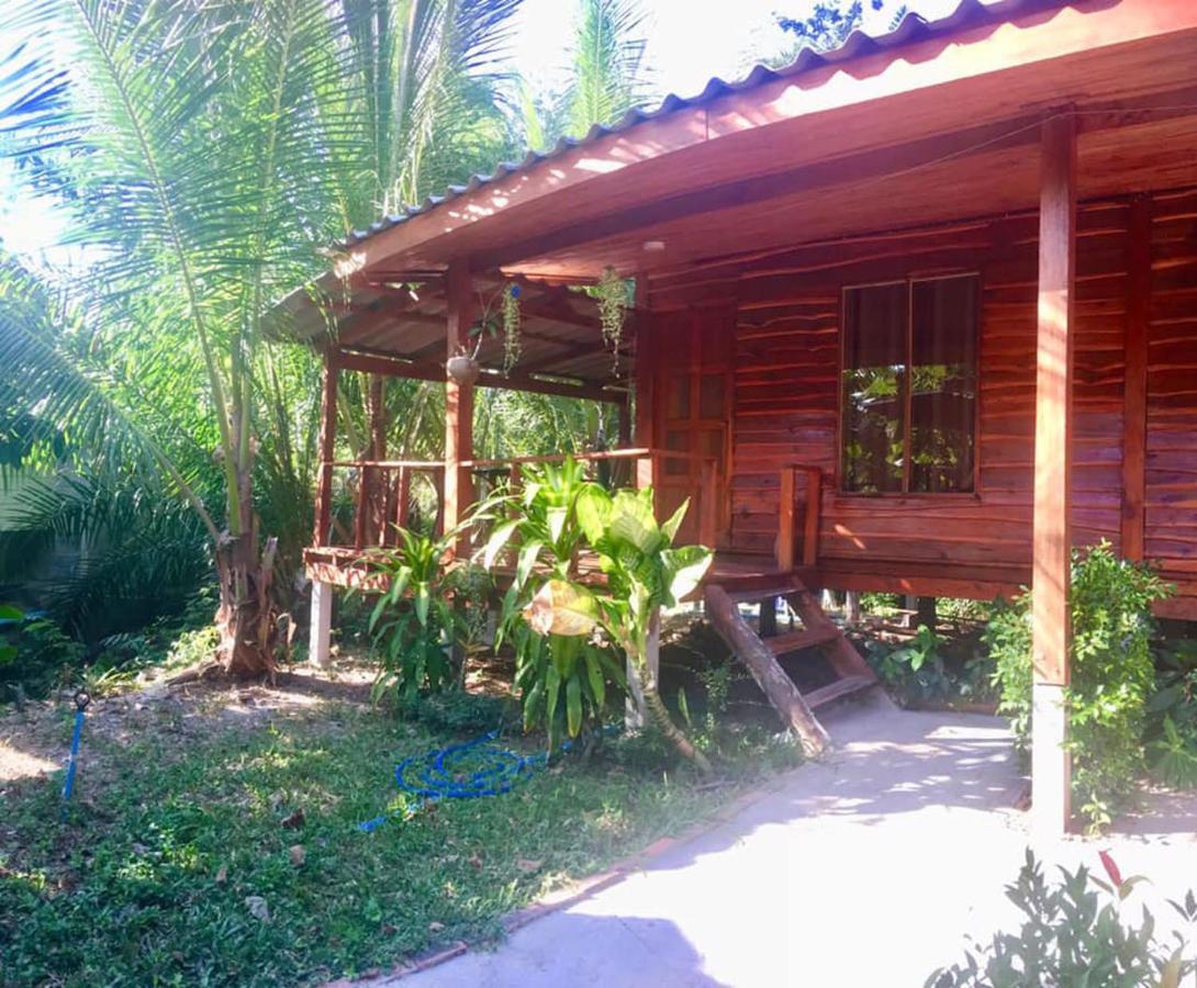 Lanta A Toi House Hotel Koh Lanta Exterior photo